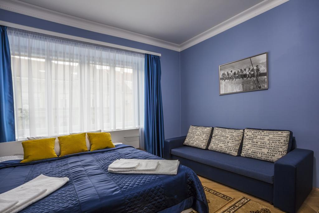 Luxury Air-Conditioned Rooms In Old Town Pozsony Kültér fotó